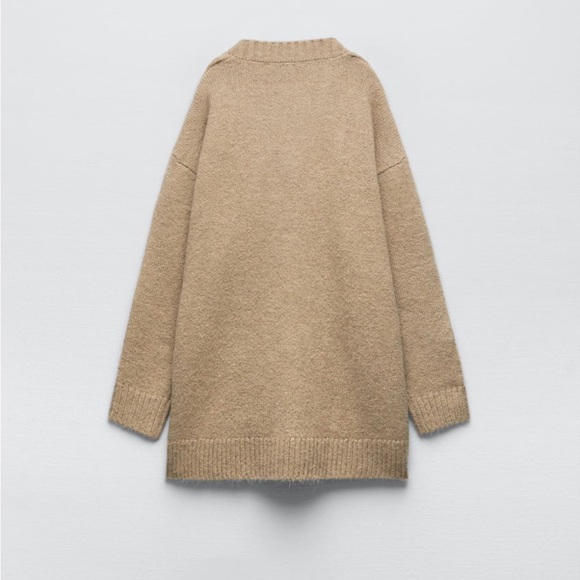 Zara - Picture 4 of 7